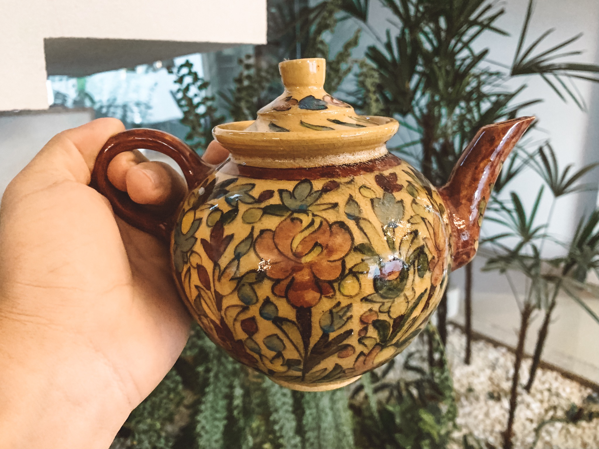 O que comprar no Irã: Jogo de chá de 11 dólares